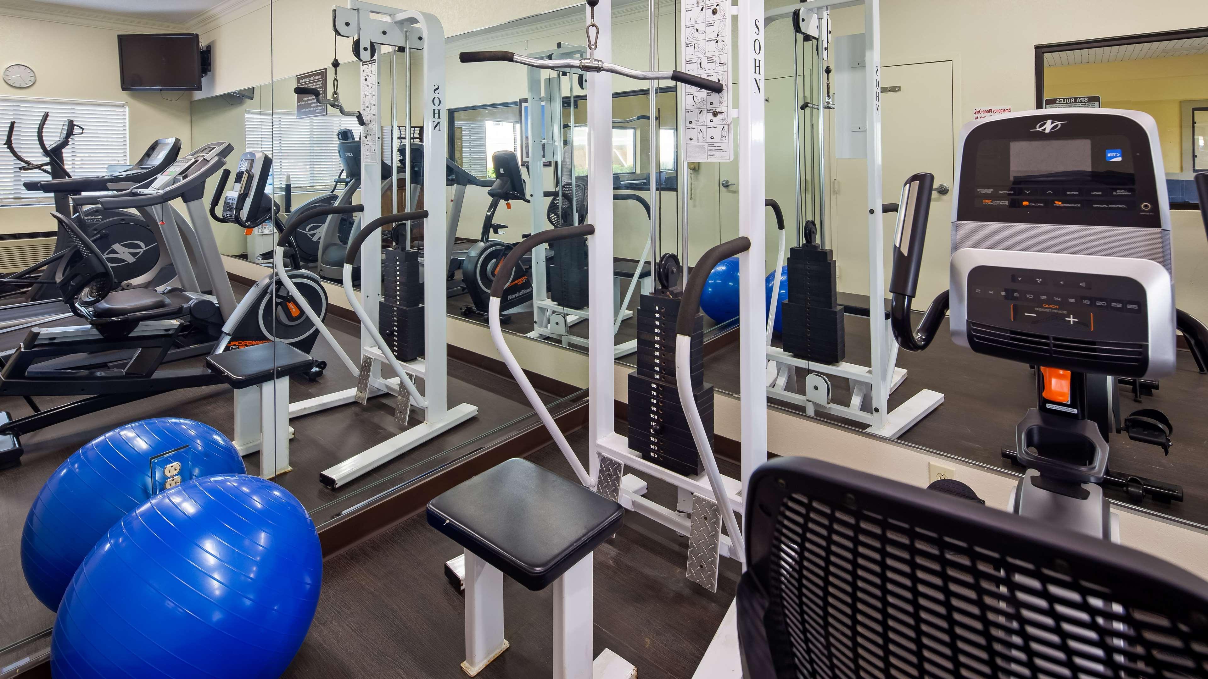 Best Western Inn & Suites Byron Bagian luar foto